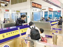 江门边检站高效服务再升级，旅客通关最快仅需8秒